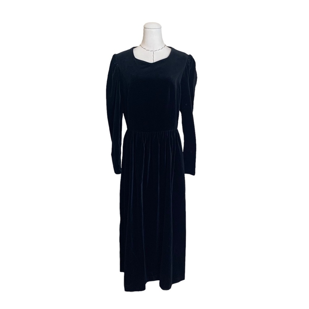 Vintage 80s Laura Ashley Black Velvet Victorian Goth Princess Gown Midi Dress